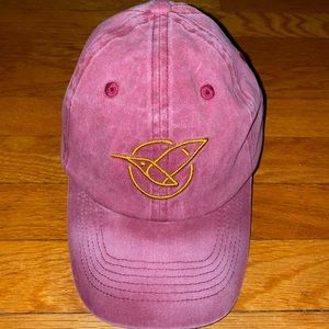Violetear faded red baseball hat